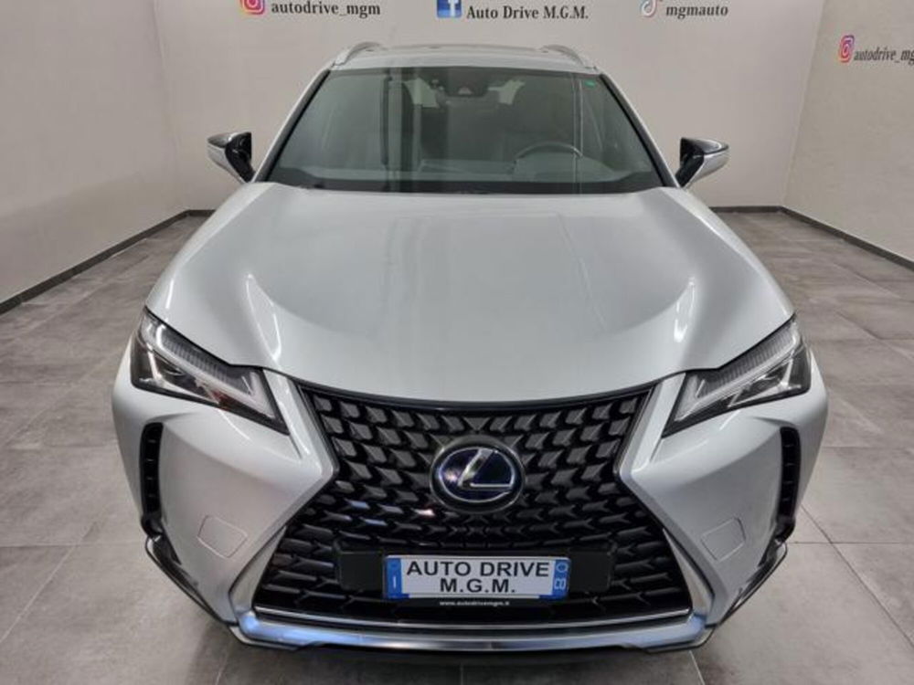 Lexus UX usata a Como (5)