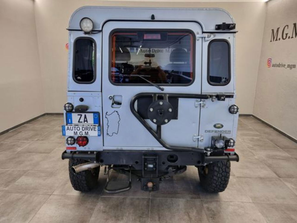 Land Rover Defender usata a Como (3)