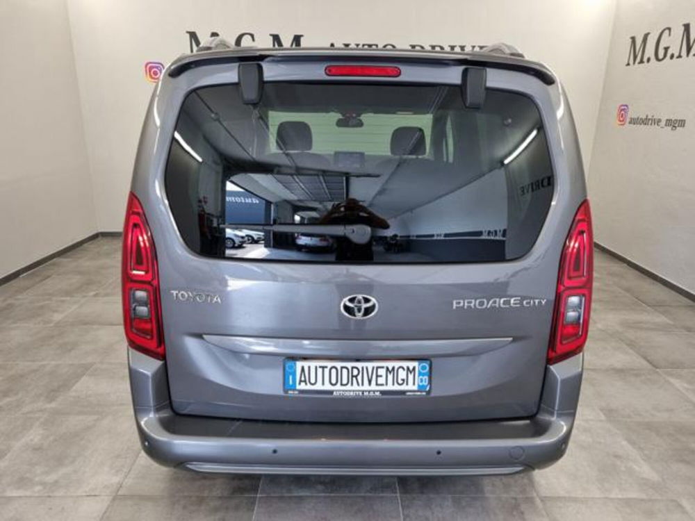 Toyota Proace City Verso usata a Como (3)