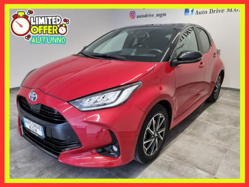 Toyota Yaris 1.5 Hybrid 5 porte Style del 2022 usata a Erba