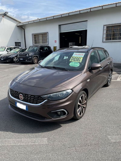 Fiat Tipo Station Wagon Tipo 1.6 Mjt S&amp;S SW Lounge  del 2017 usata a Altopascio