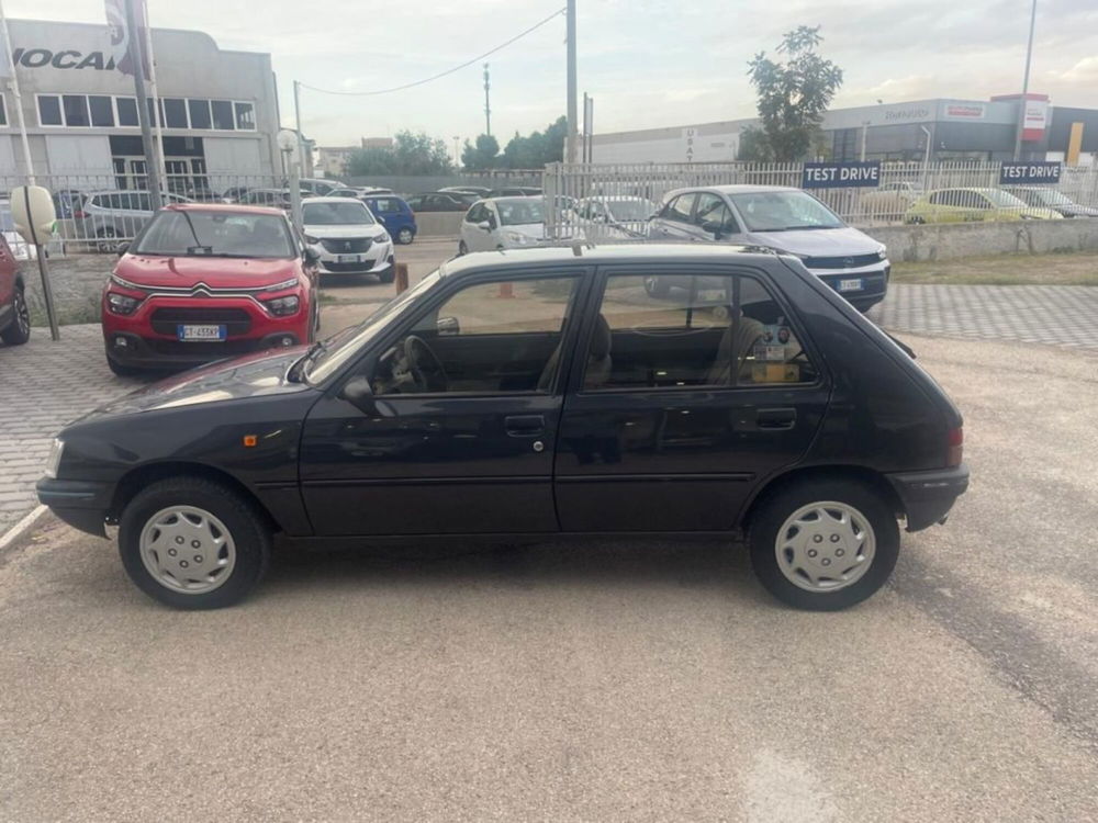 Peugeot 205 usata a Foggia (7)