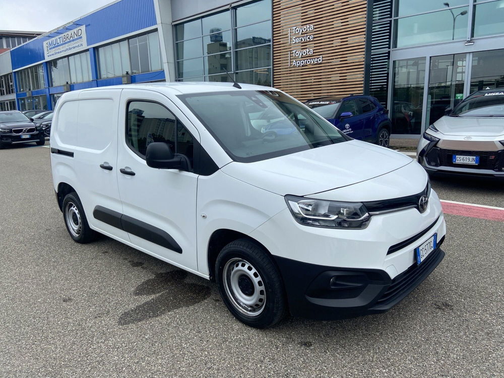 Toyota Proace City usata a Piacenza (9)