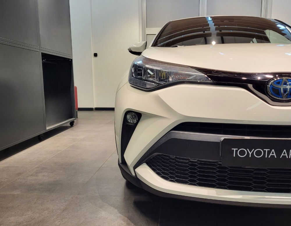 Toyota Toyota C-HR usata a Ferrara (15)