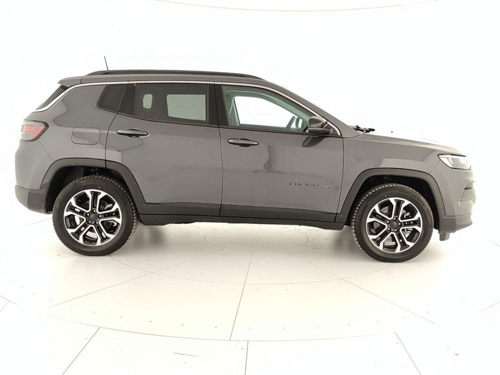 Jeep Compass usata a Caserta (8)