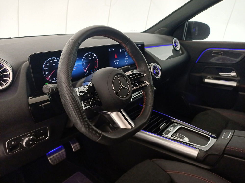 Mercedes-Benz GLA SUV usata a Bari (5)