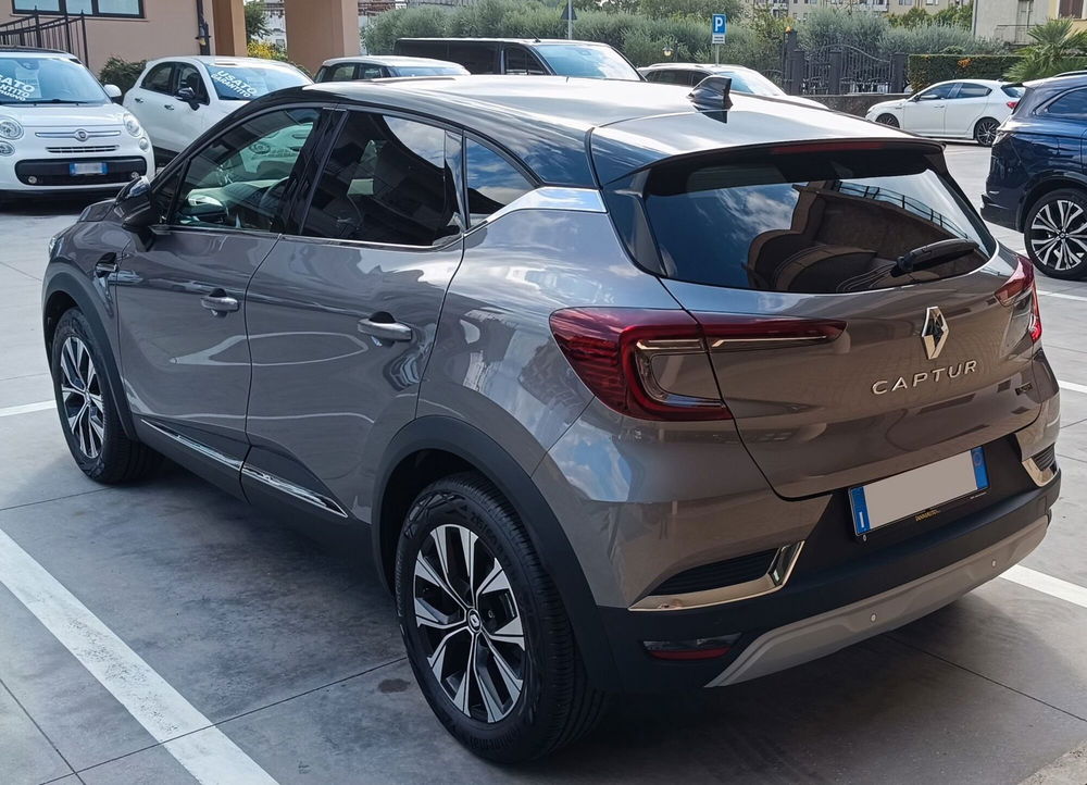 Renault Captur nuova a Frosinone (4)