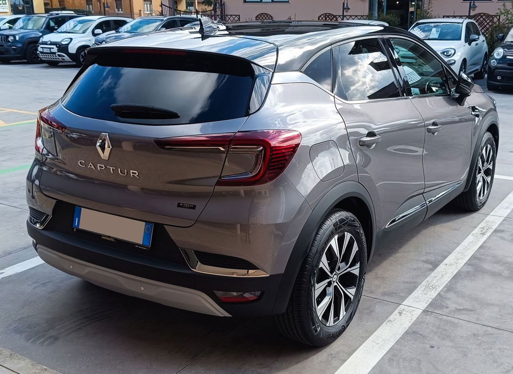 Renault Captur nuova a Frosinone (6)