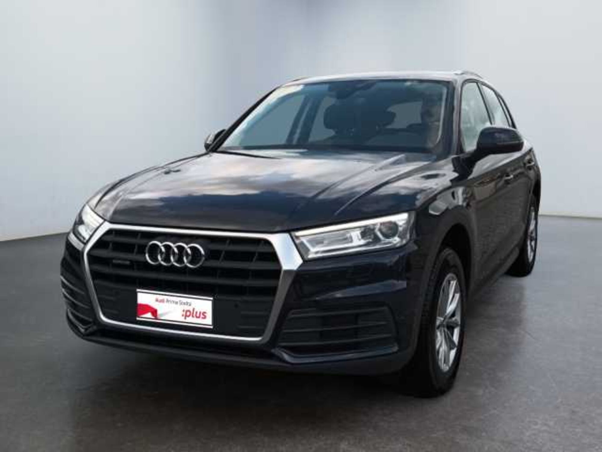 Audi Q5 35 TDI quattro S tronic Business  del 2019 usata a Lucca