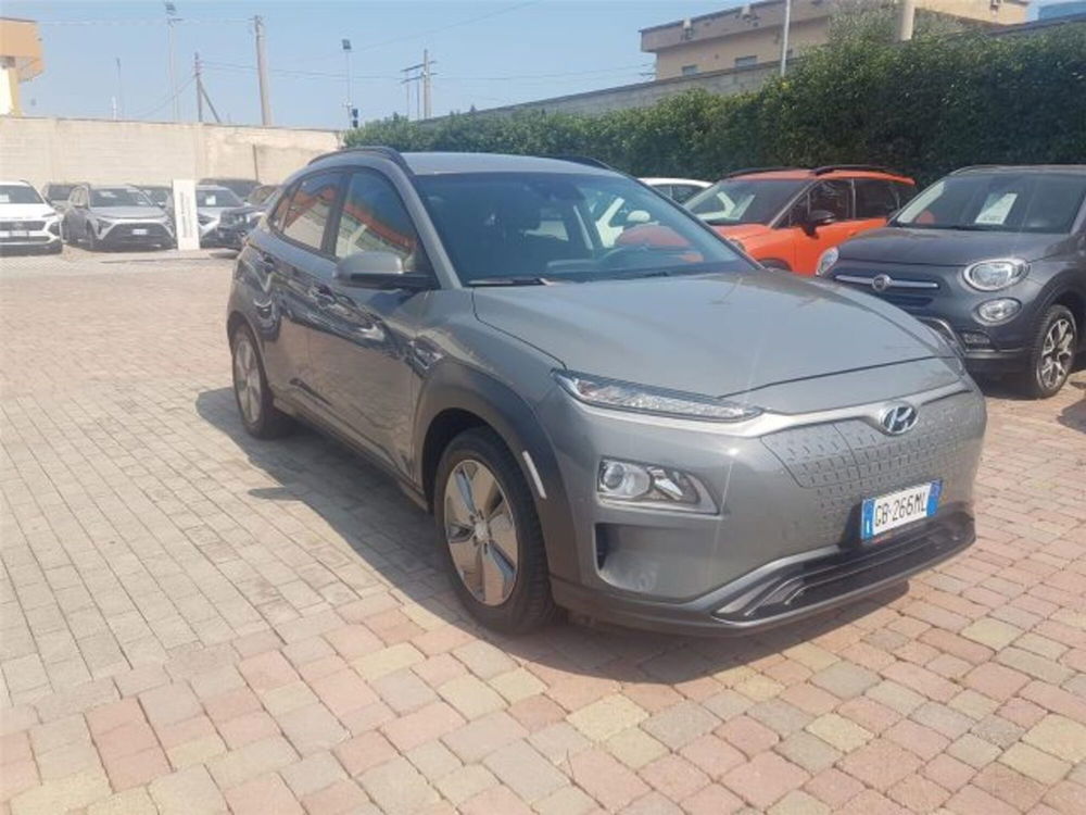 Hyundai Kona usata a Bari