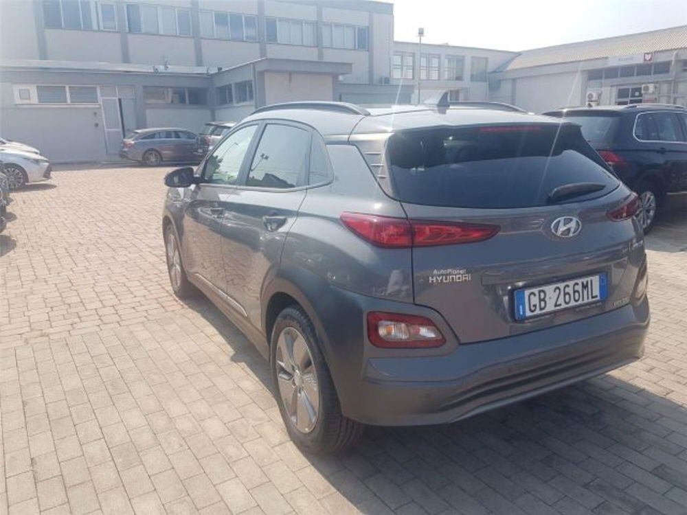 Hyundai Kona usata a Bari (3)