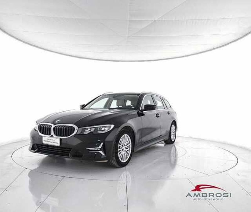 BMW Serie 3 Touring 320d  Luxury  del 2020 usata a Corciano