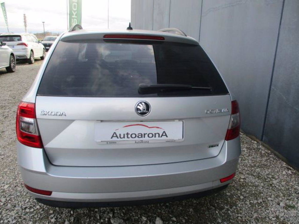 Skoda Octavia Station Wagon usata a Novara