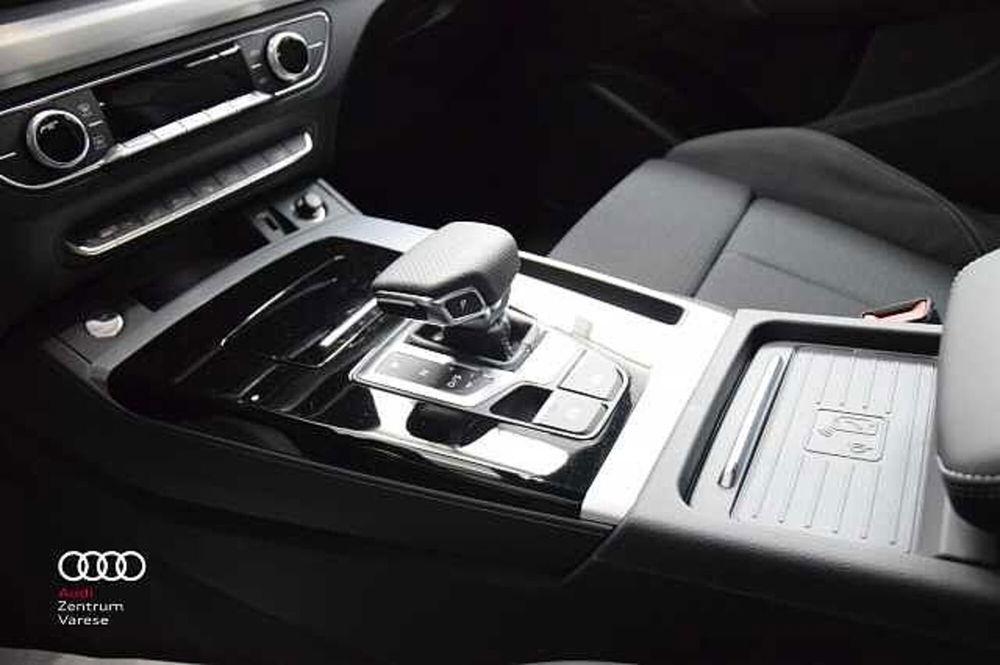 Audi Q5 Sportback nuova a Varese (13)