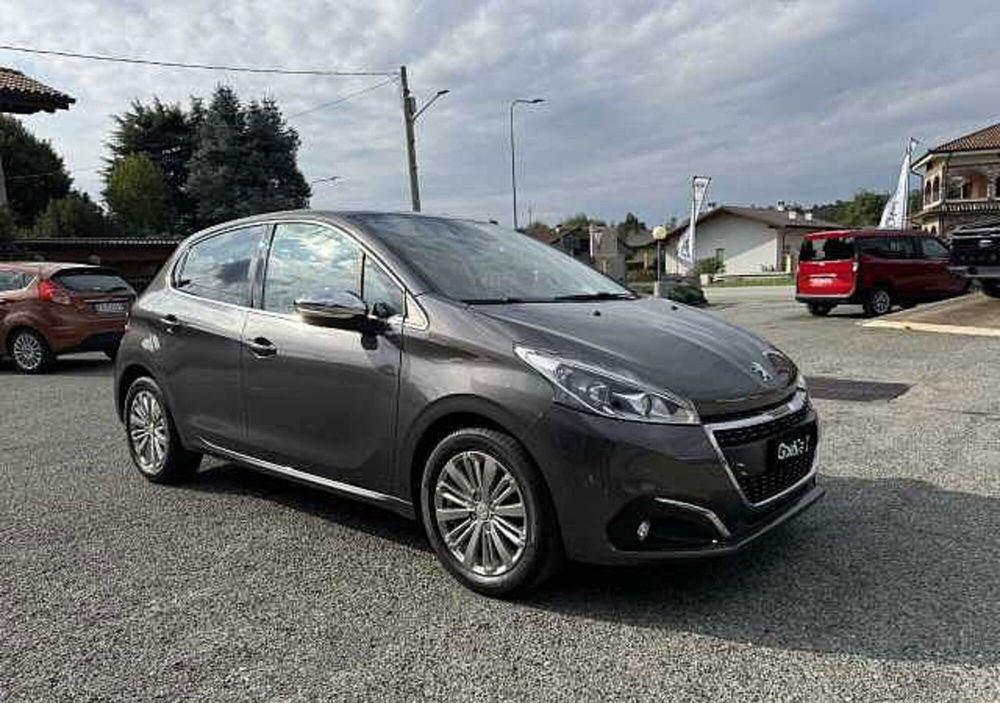 Peugeot 208 usata a Torino (8)