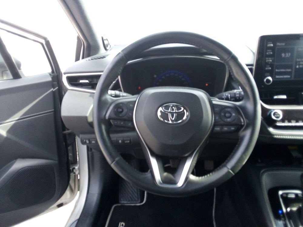 Toyota Corolla Touring Sports usata a Brindisi (19)