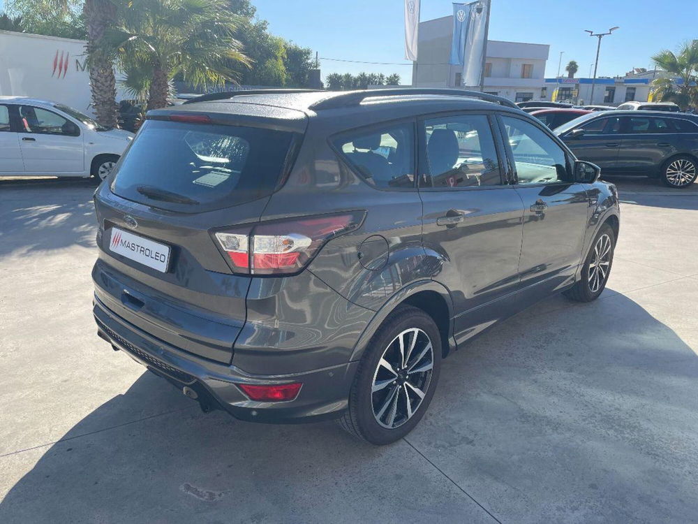 Ford Kuga usata a Lecce (10)