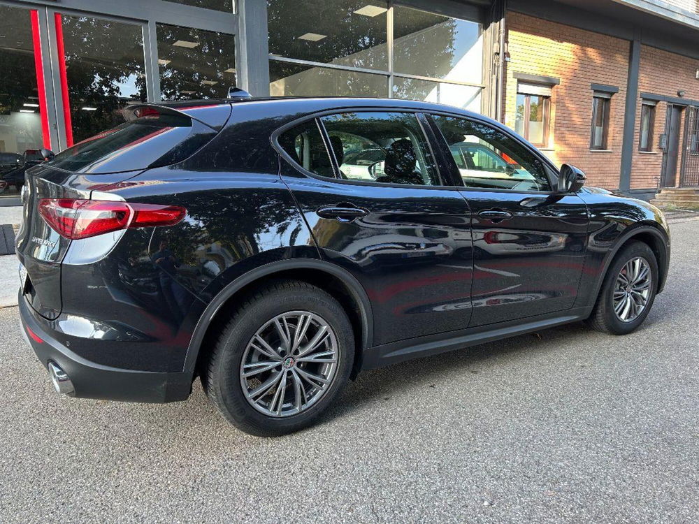 Alfa Romeo Stelvio usata a Reggio Emilia (4)