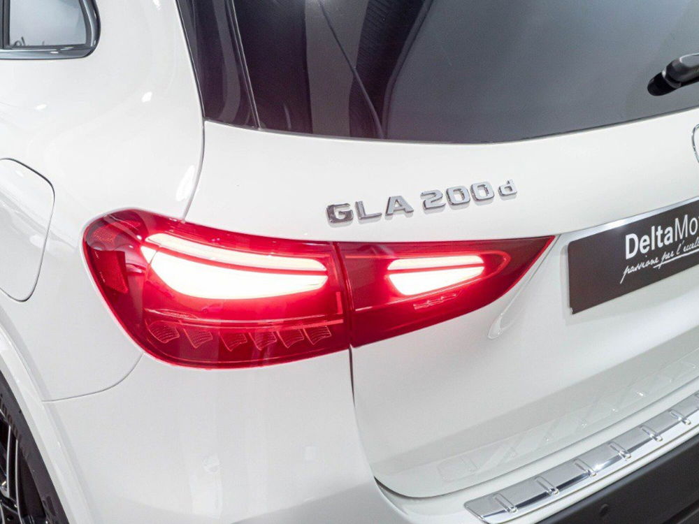 Mercedes-Benz GLA SUV nuova a Ancona (6)