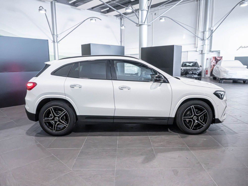 Mercedes-Benz GLA SUV nuova a Ancona (9)