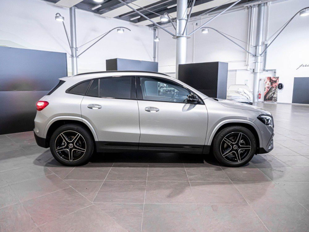 Mercedes-Benz GLA SUV nuova a Ancona (9)