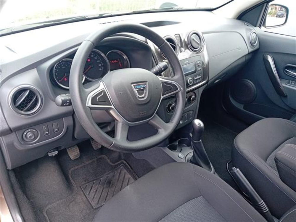 Dacia Sandero usata a Treviso (6)