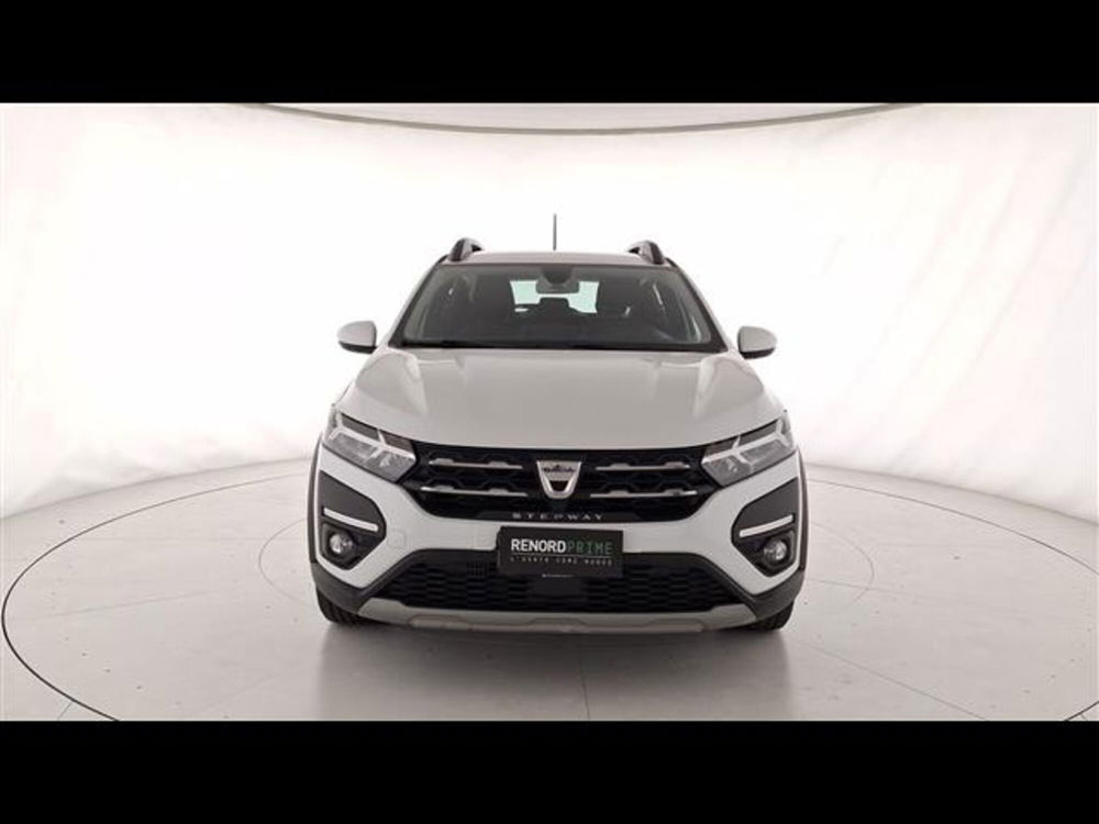 Dacia Sandero usata a Milano (4)