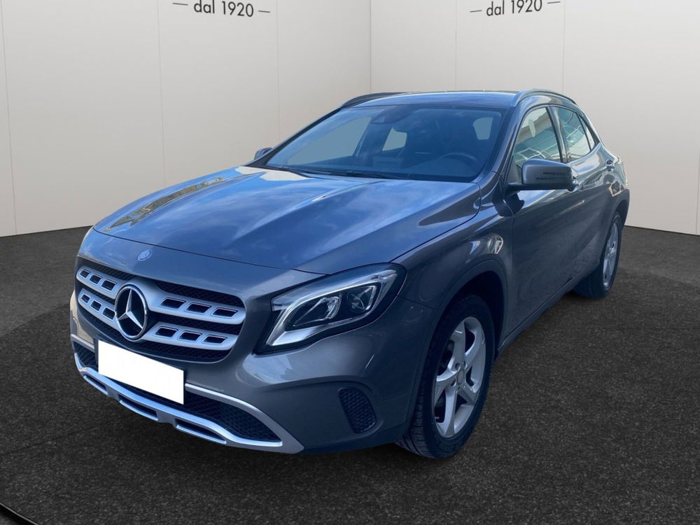 Mercedes-Benz GLA SUV usata a Pescara