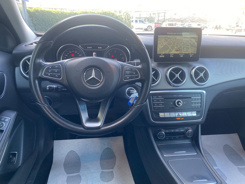 Mercedes-Benz GLA SUV usata a Pescara (11)