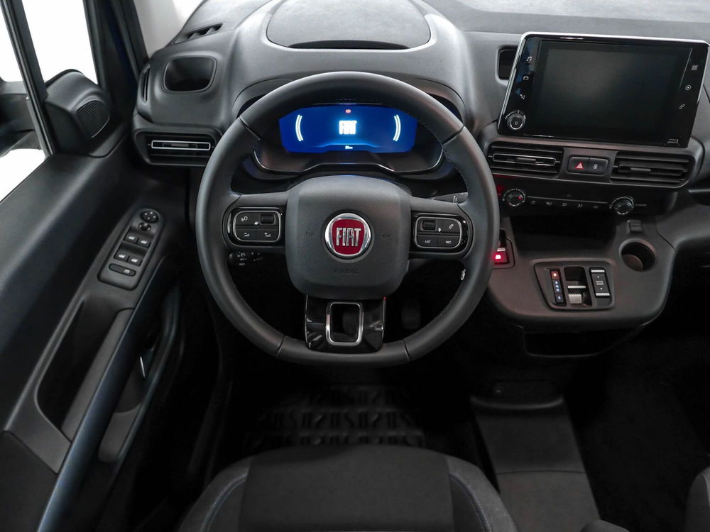 Fiat e-Doblò nuova a Milano (10)