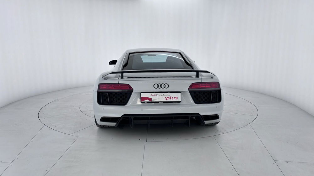 Audi R8 Coupé usata a Massa-Carrara (4)