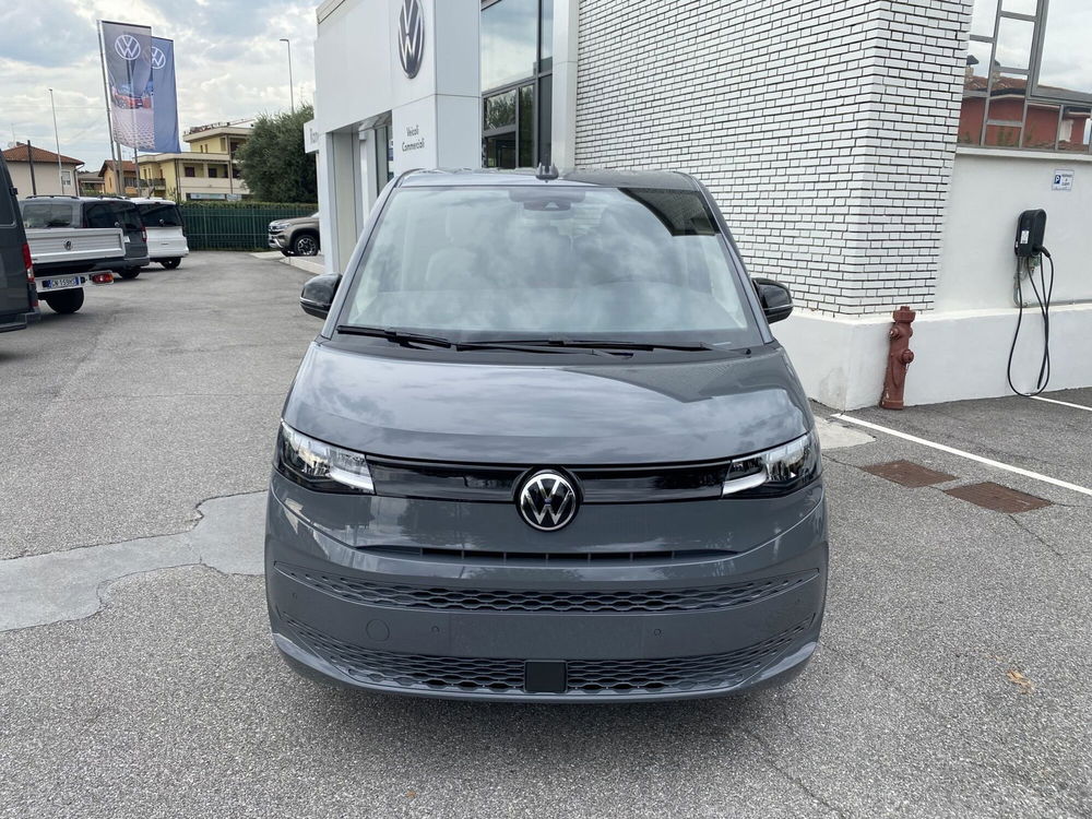 Volkswagen Multivan nuova a Brescia (8)