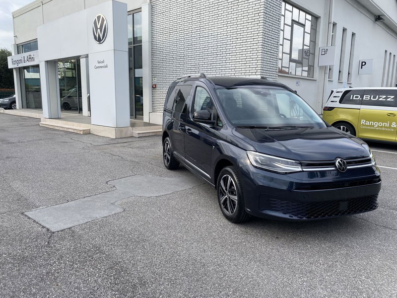 Volkswagen Caddy 2.0 TDI 122 CV DSG Style nuova a Castegnato