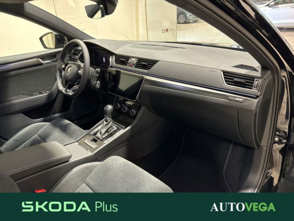 Skoda Superb Station Wagon nuova a Vicenza (6)