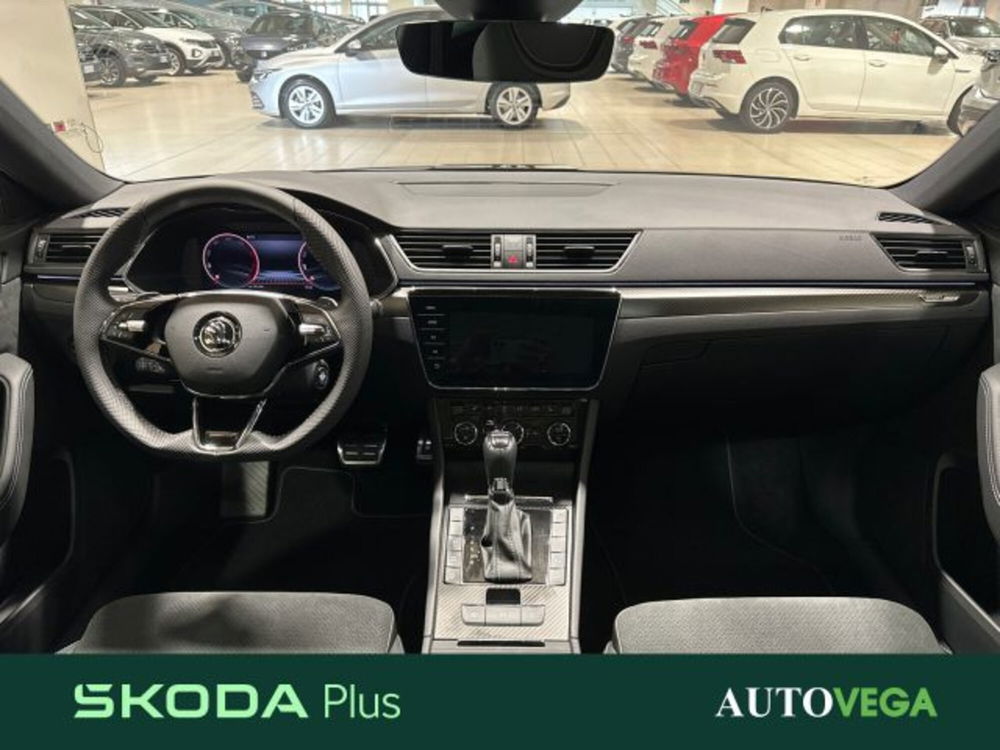 Skoda Superb Station Wagon nuova a Vicenza (8)