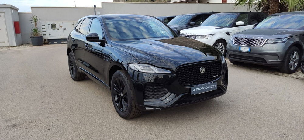 Jaguar F-Pace nuova a Palermo