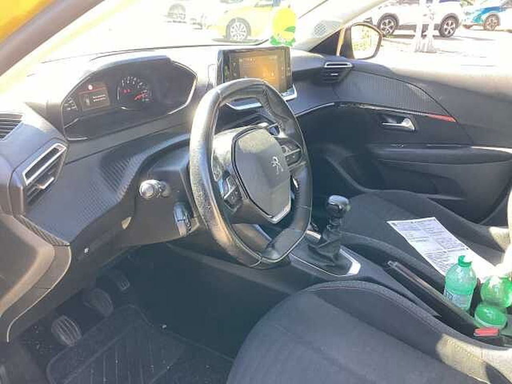 Peugeot 208 usata a Roma (7)