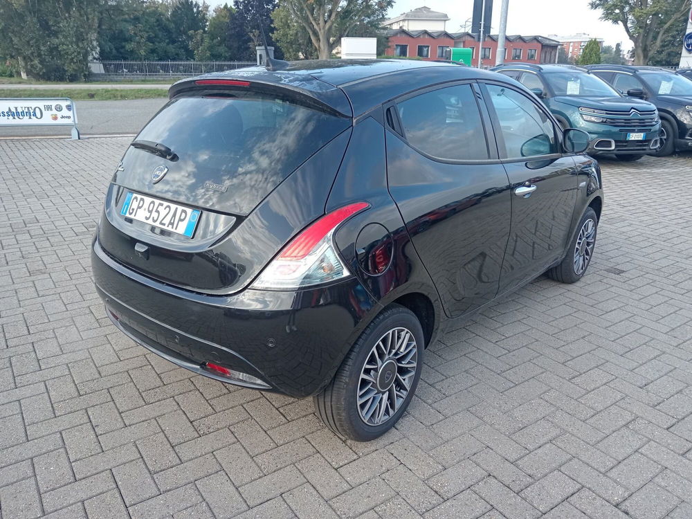 Lancia Ypsilon usata a Alessandria (4)