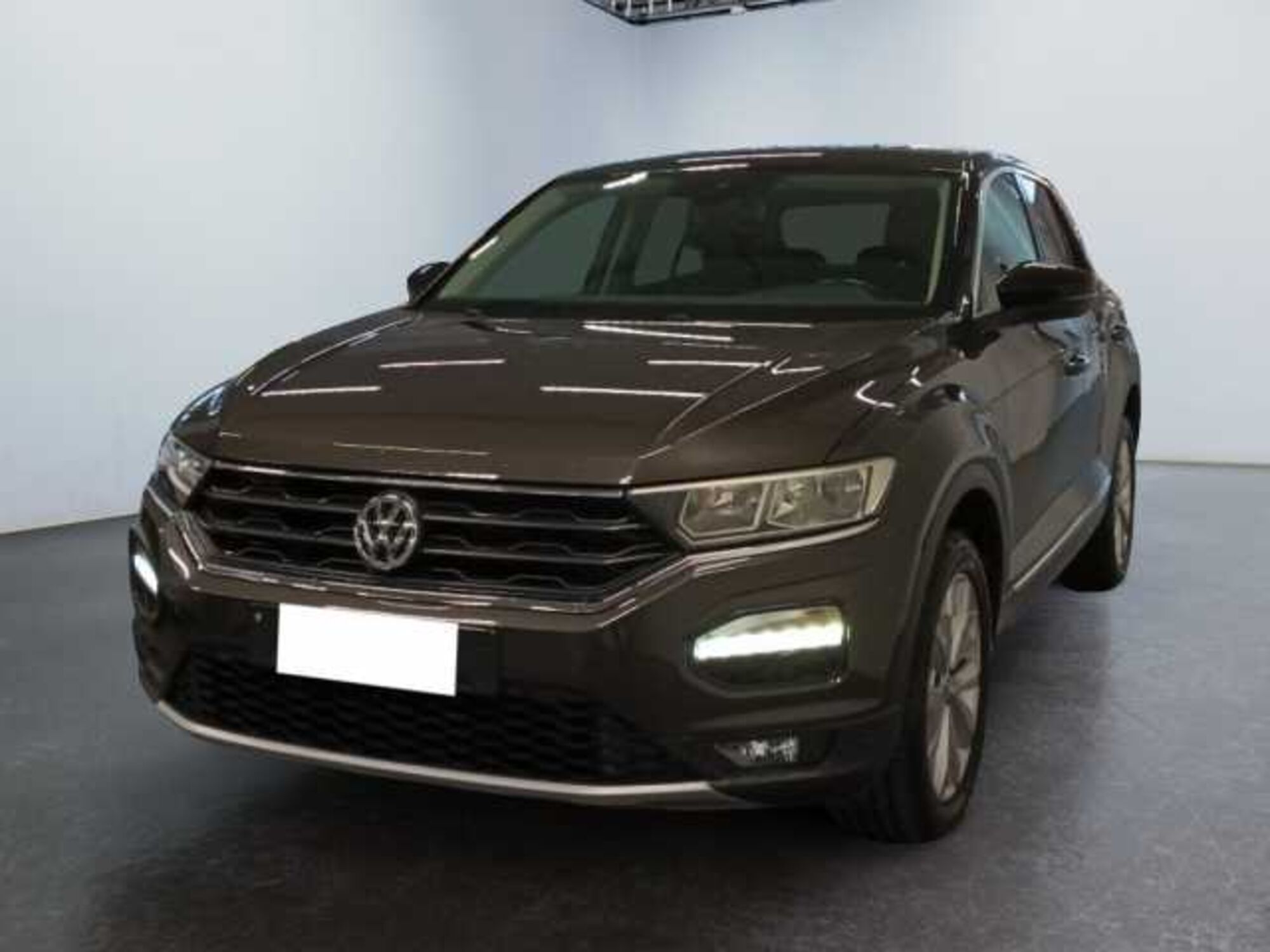 Volkswagen T-Roc 1.6 TDI SCR Advanced BlueMotion Technology del 2019 usata a Lucca