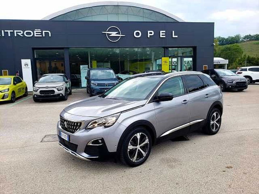 Peugeot 3008 usata a Pesaro-Urbino