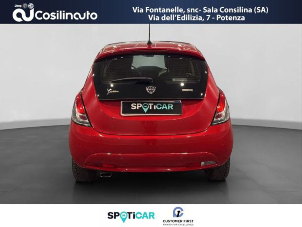 Lancia Ypsilon usata a Salerno (4)