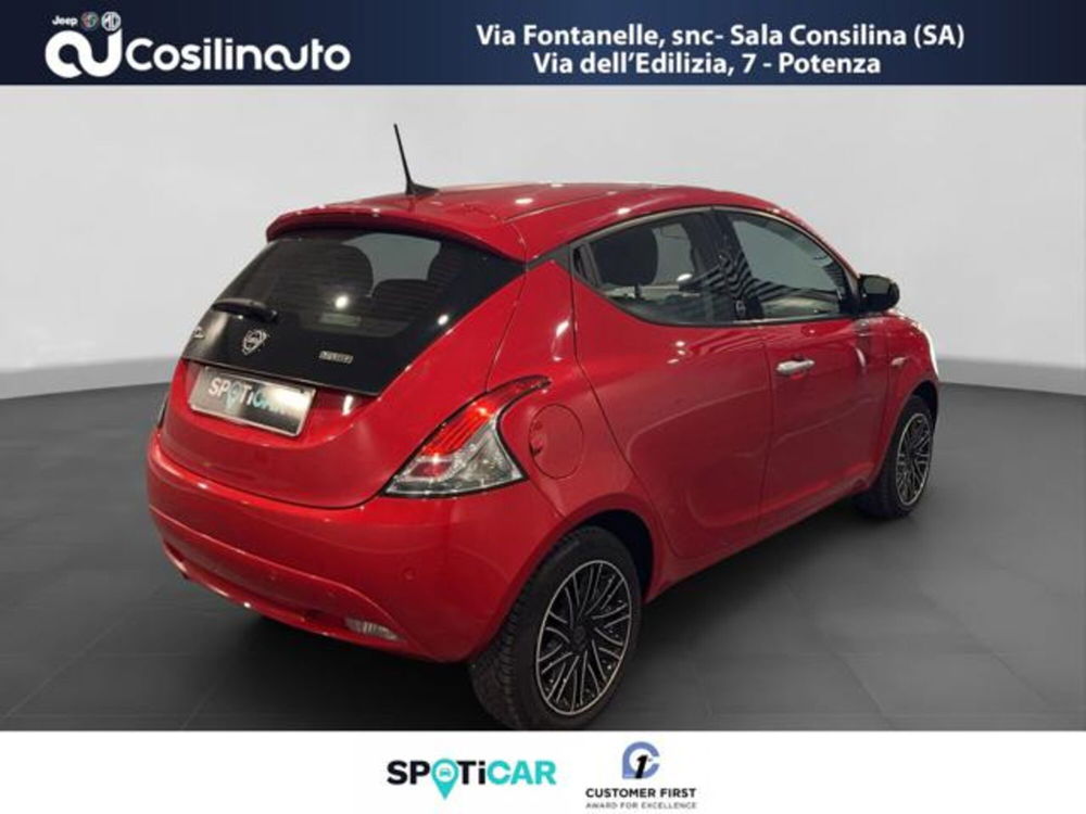 Lancia Ypsilon usata a Salerno (5)