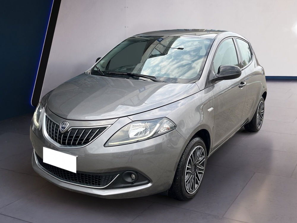 Lancia Ypsilon usata a Torino (2)