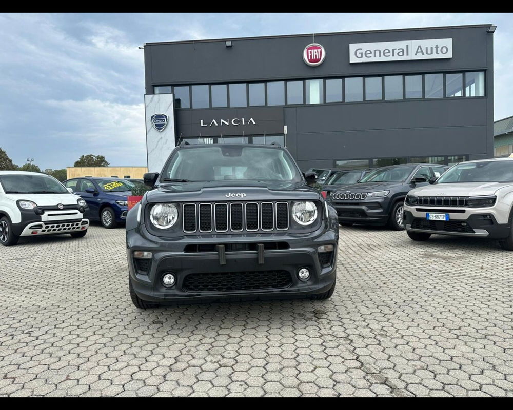 Jeep Renegade nuova a Lucca