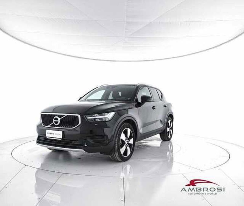 Volvo XC40 T3 Geartronic Momentum  del 2020 usata a Corciano