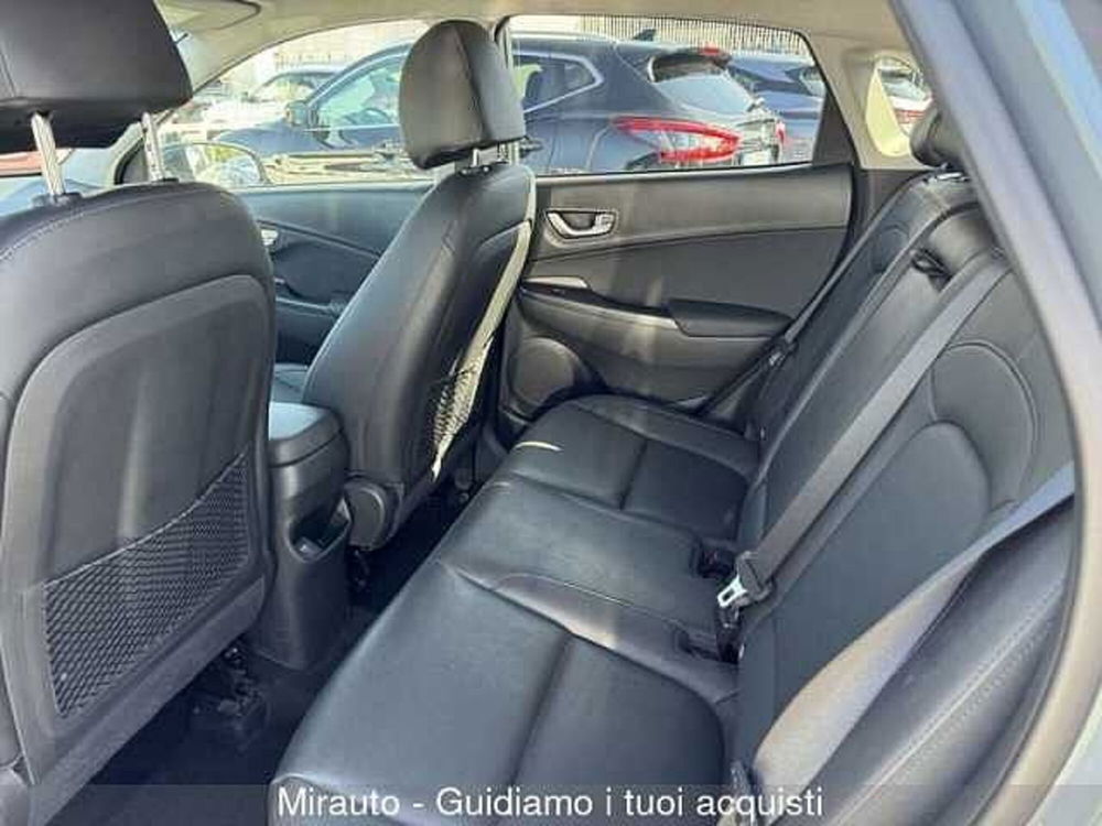 Hyundai Kona usata a Roma (17)