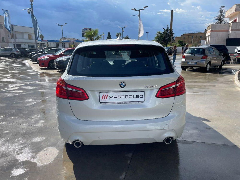 BMW Serie 2 Active Tourer usata a Lecce (12)