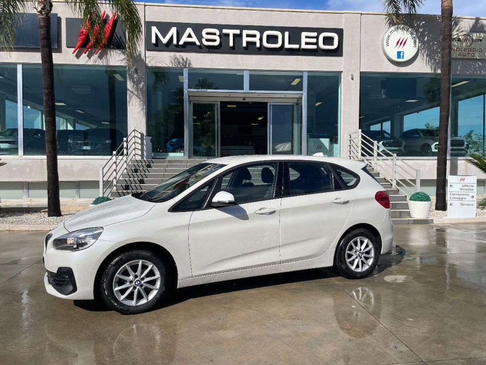 BMW Serie 2 Active Tourer usata a Lecce (4)