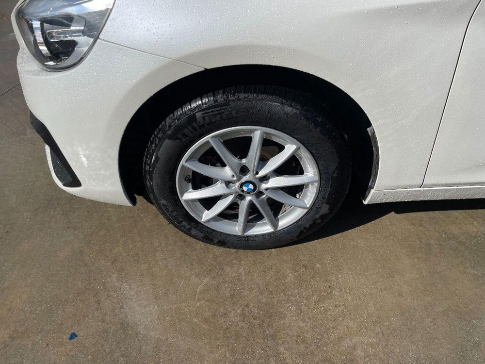 BMW Serie 2 Active Tourer usata a Lecce (5)