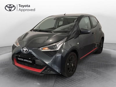 Toyota Aygo 1.0 VVT-i 72 CV 5 porte x-play  del 2020 usata a Torino